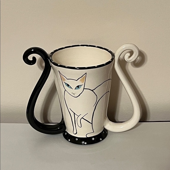 April Gadler. 2007 Handmade. Black and White Cat Design Vase. NWOT - Picture 2 of 6
